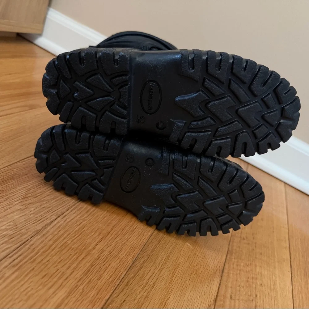 Moncler Faux Fur Lined Winter Snow Boots - Picture 2 of 6